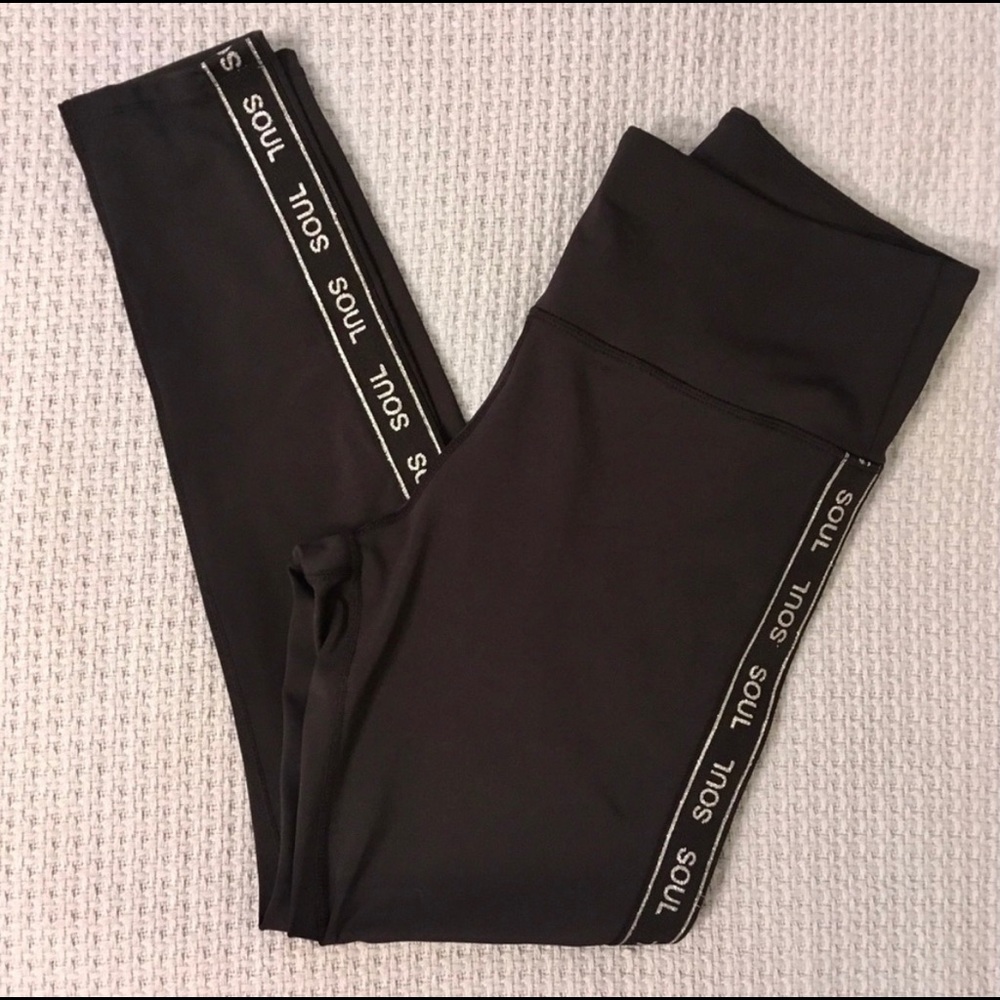 Soul Cycle Sports Bra Legging Set Black Silver